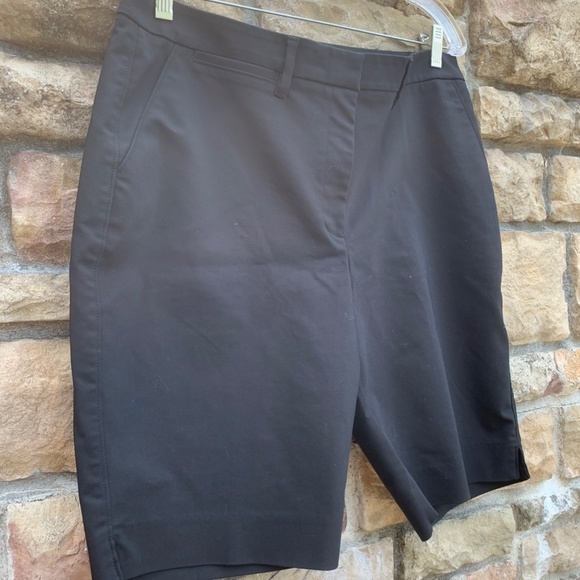 White House Black Market Bermuda Shorts - Picture 2 of 5